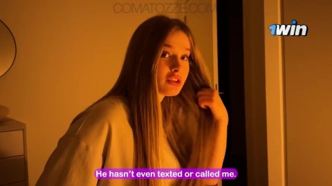 Comatozze - Girl Needs Help. What Would You Do in This Situation